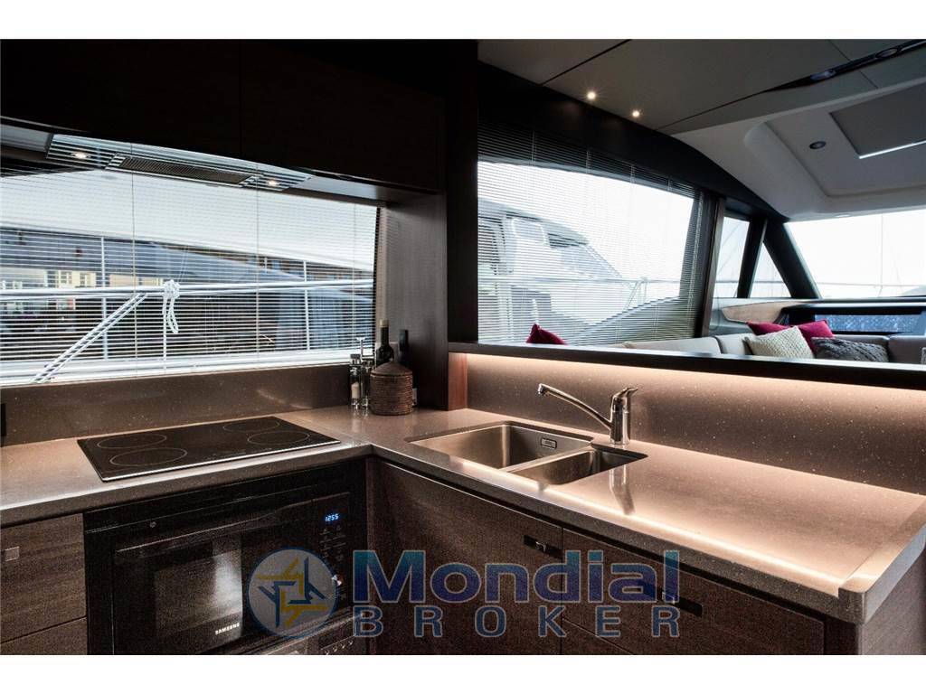 Princess yachts S65