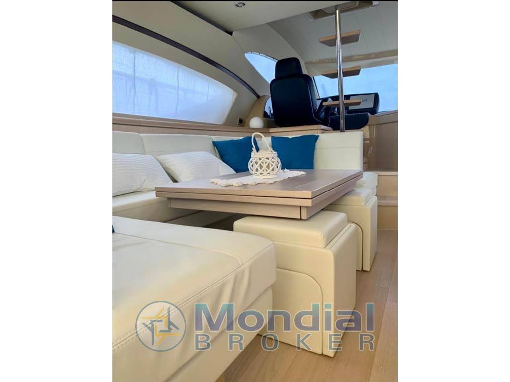 Ferretti yachts 500 elite