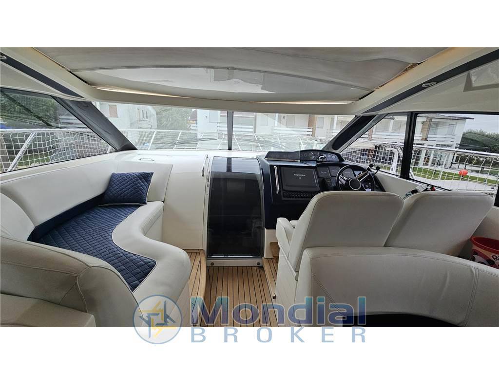 Princess yachts V45