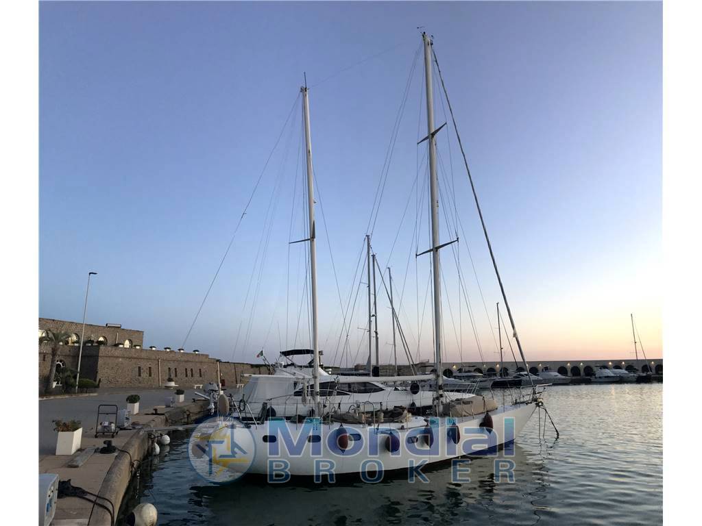 Osim plocco cantieri nautici Progetto van de stadt