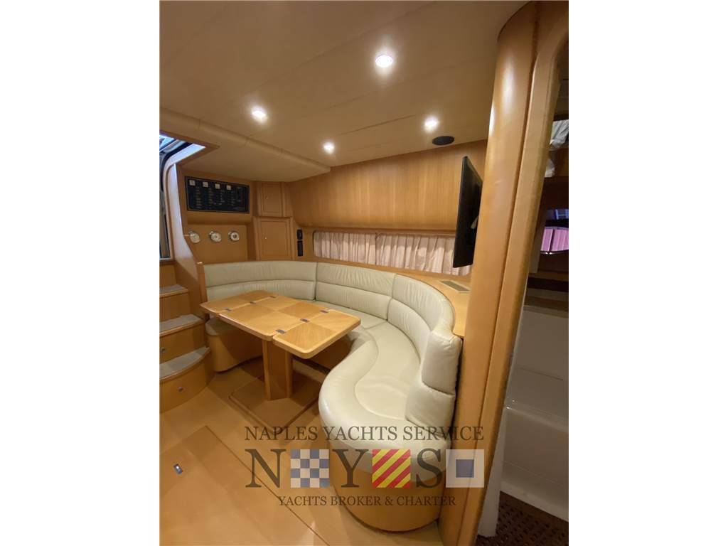 Uniesse 42' open