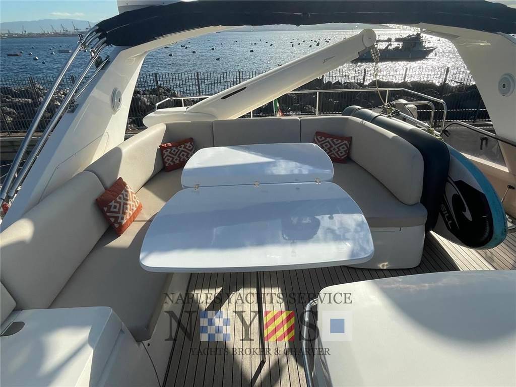 Princess yachts 67 fly