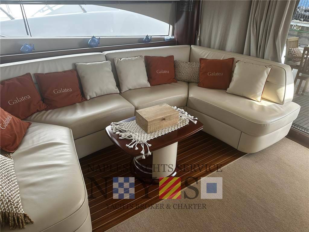 Princess yachts 67 fly