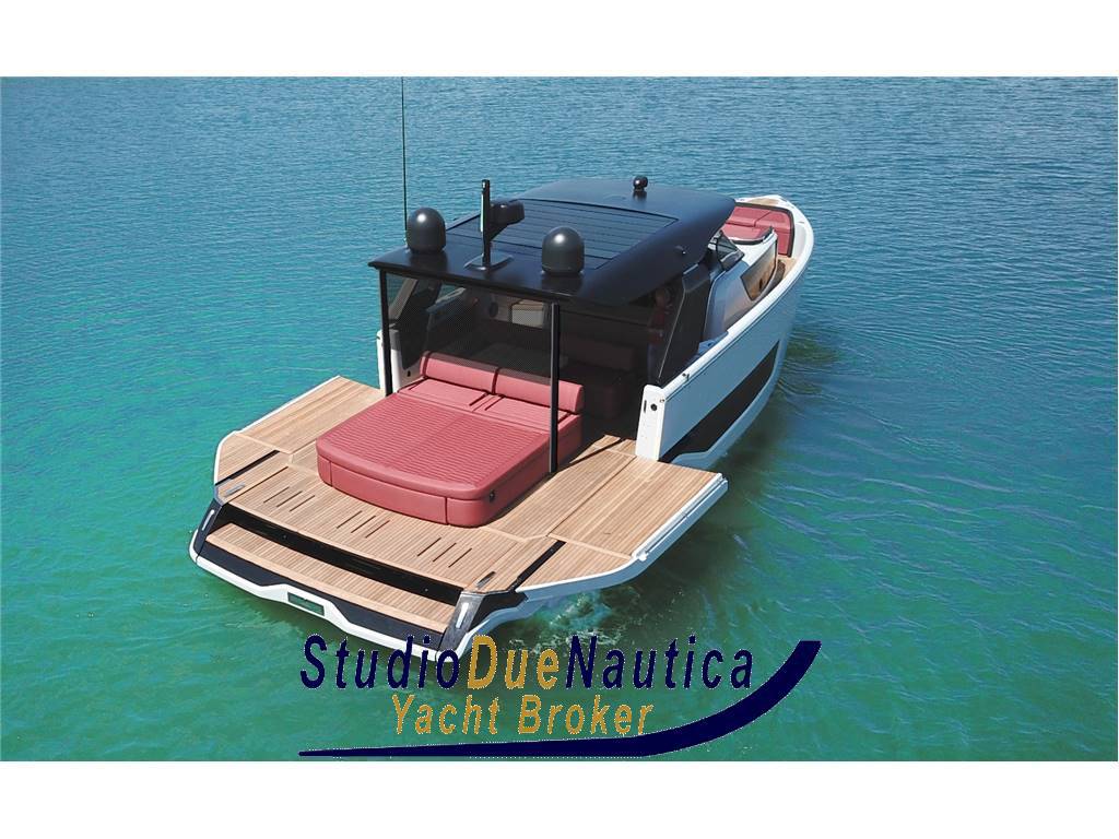 Cranchi 46 luxury tender