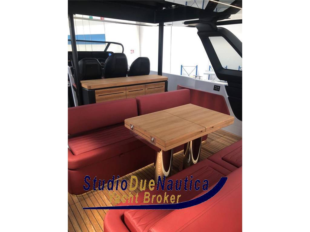 Cranchi 46 luxury tender