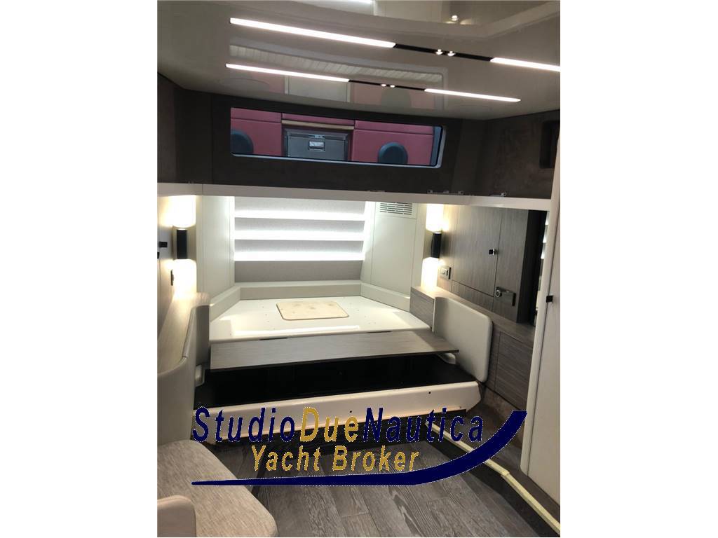 Cranchi 46 luxury tender