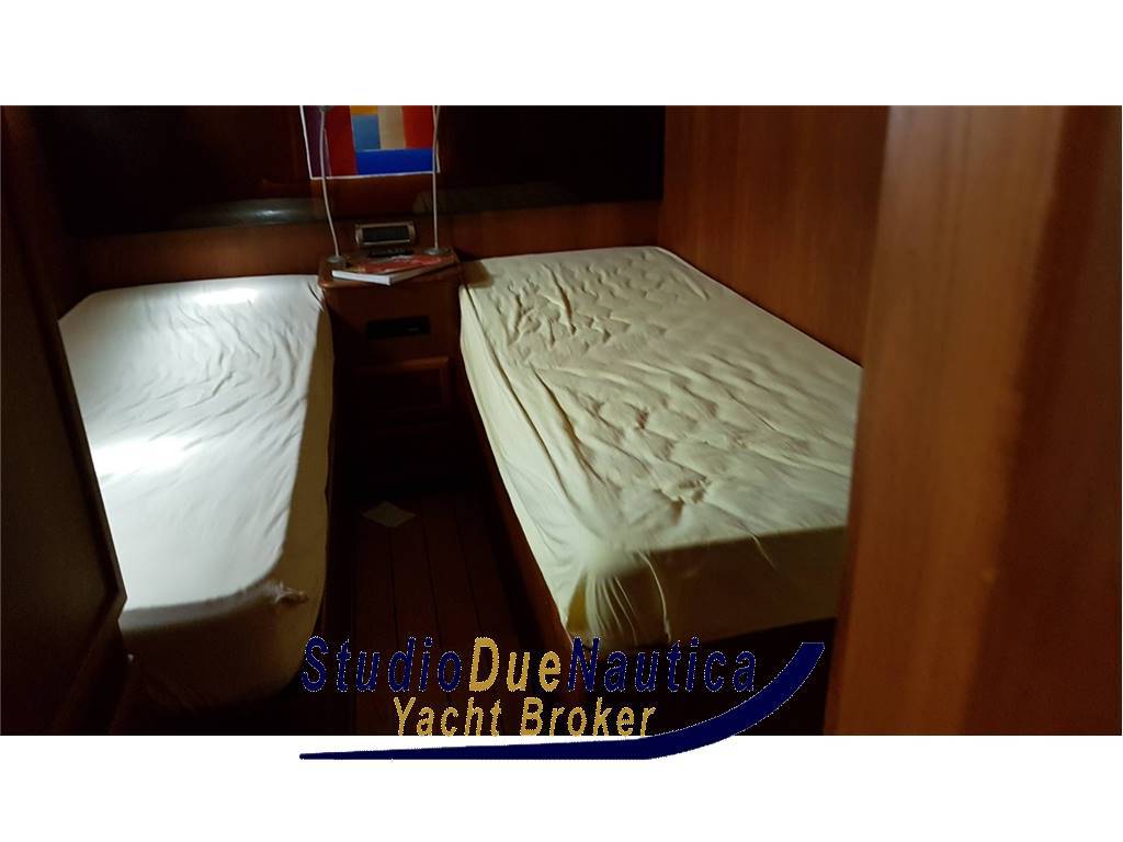 Cantiere nautico azzurro Azzurro 64