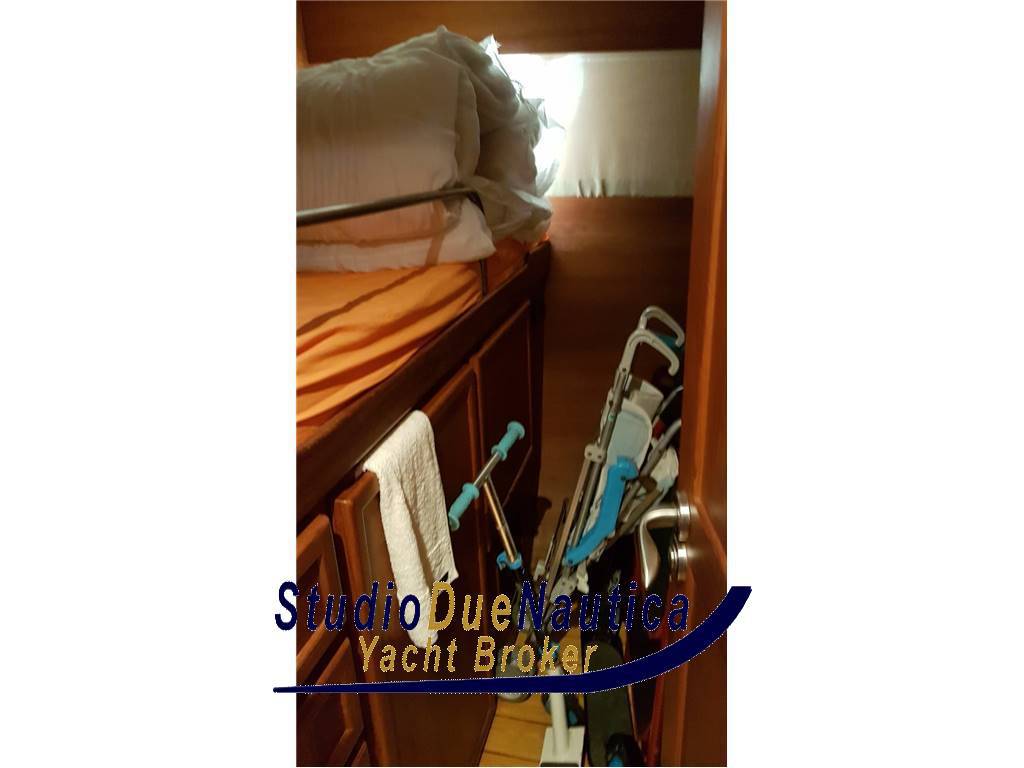 Cantiere nautico azzurro Azzurro 64