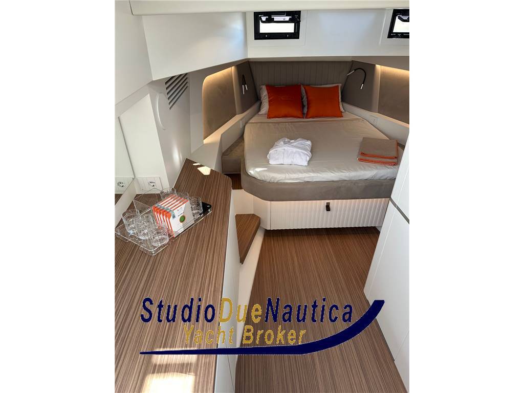 Bellini Astor 36
