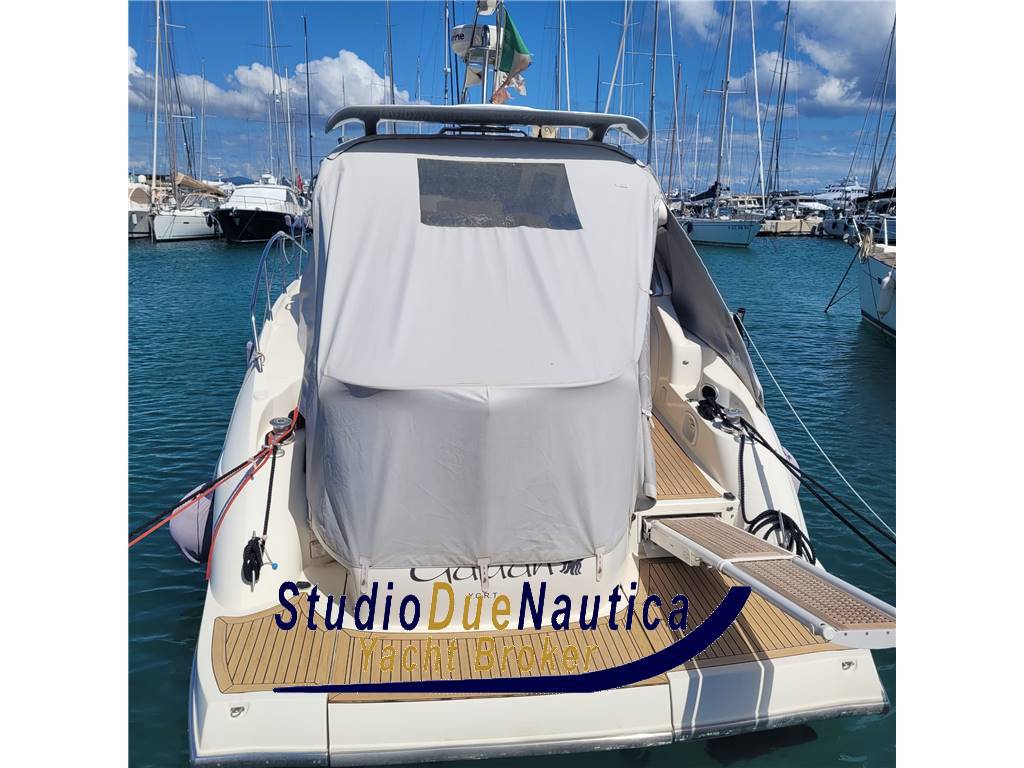 Cranchi 47 mediterranee hard top