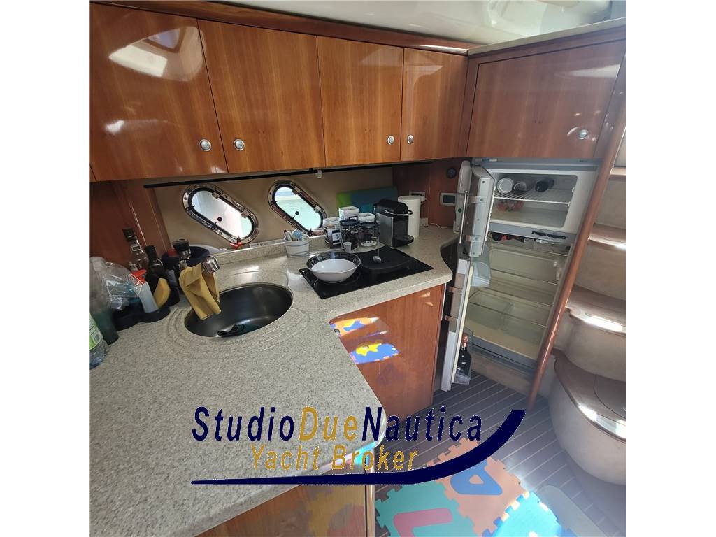 Cranchi 47 mediterranee hard top
