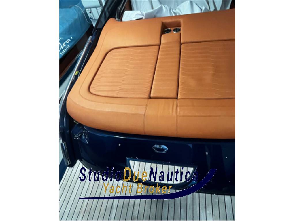 Cranchi E26 classic