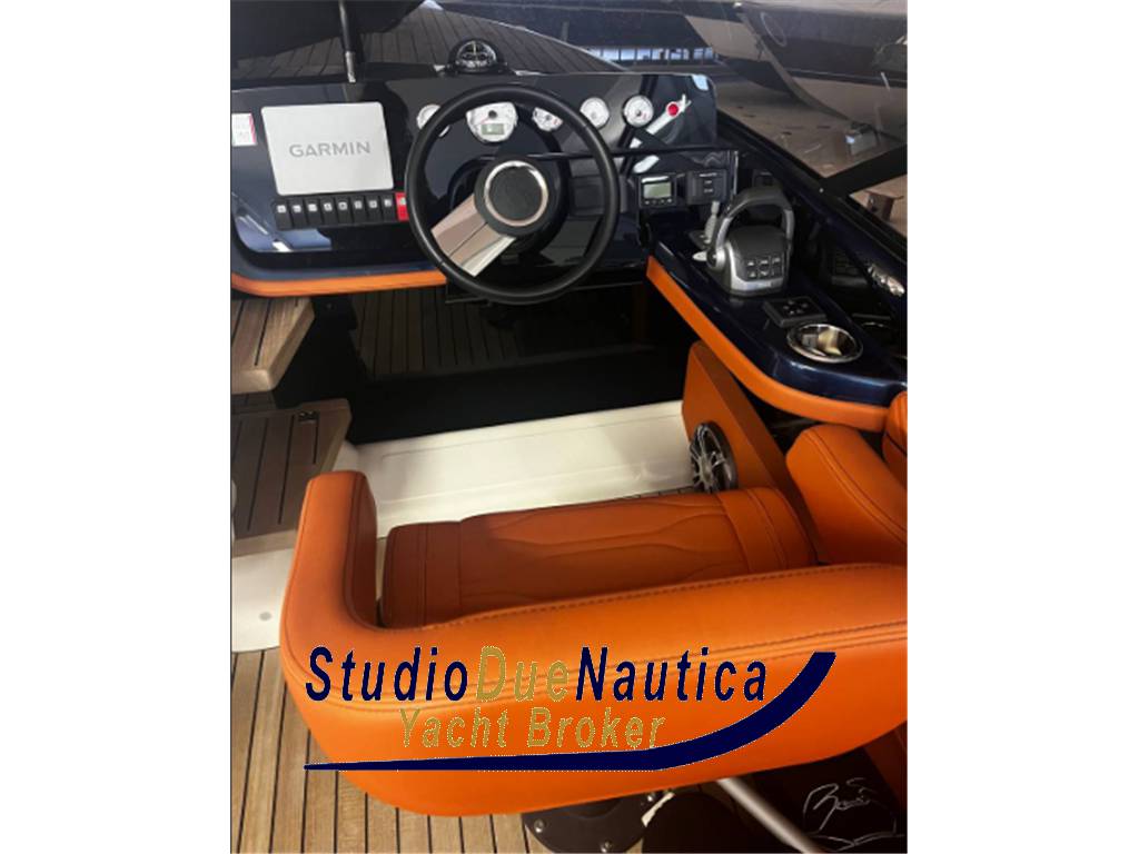 Cranchi E26 classic