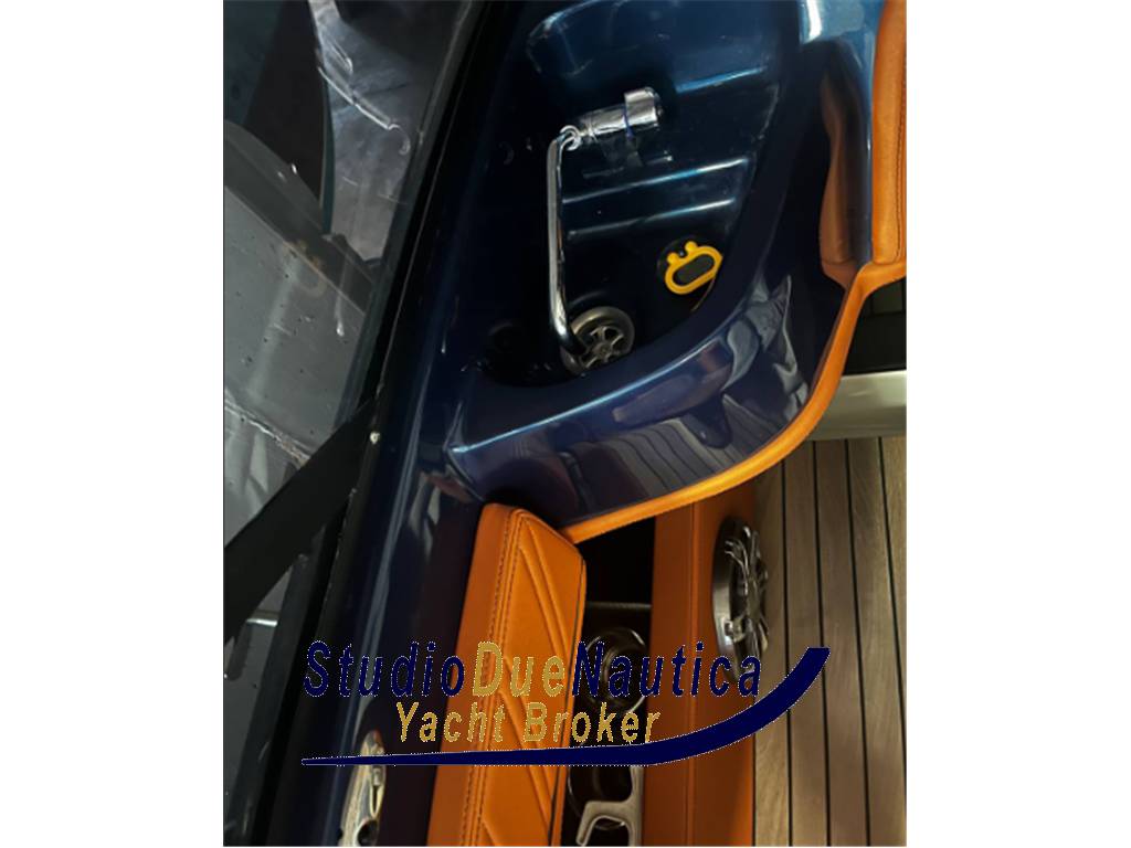 Cranchi E26 classic