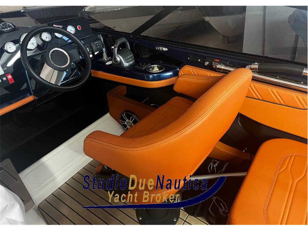 Cranchi E26 classic