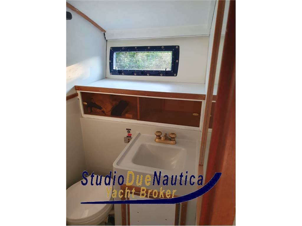 Magnum marine 35