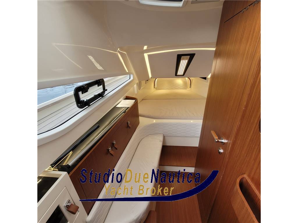 Capelli Stradivari 43