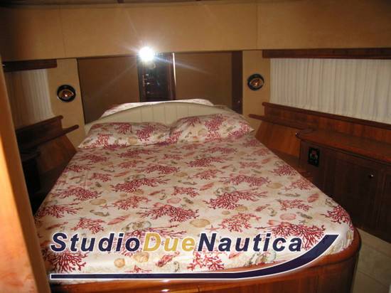 Ferretti 68 fly