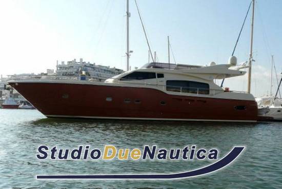 Ferretti 690 altura fly