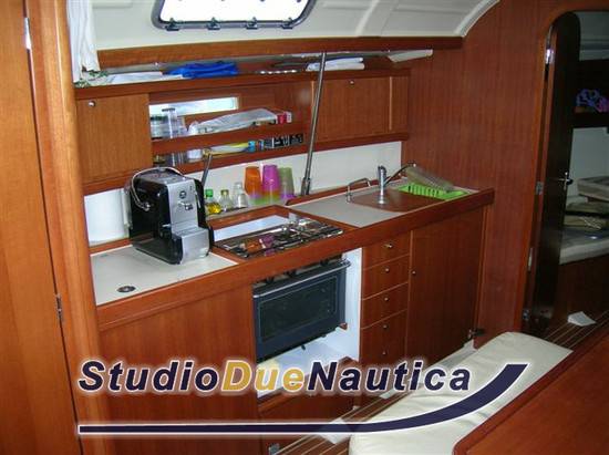 Dufour 385