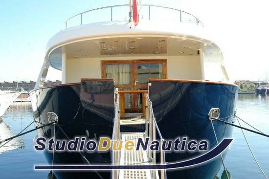 Benetti sail divion 105 navetta