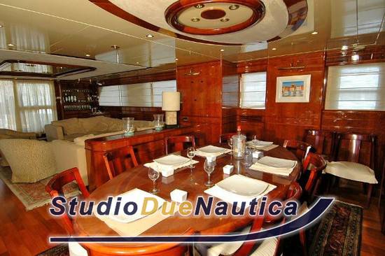 Benetti sail divion 105 navetta