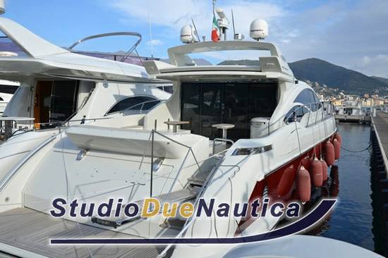 Azimut 68 s ht
