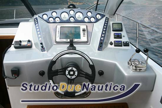 Airon marine 4100 t-top coupÃ¨ con vetrata