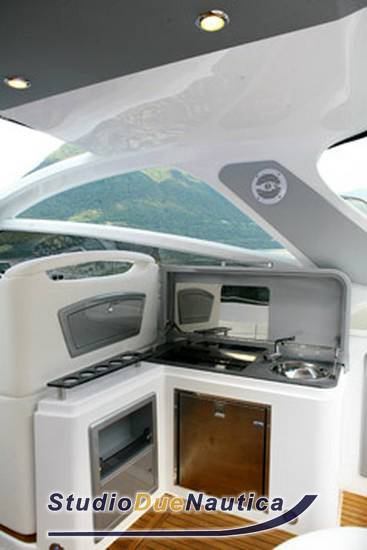 Airon marine 4100 t-top coupÃ¨ con vetrata