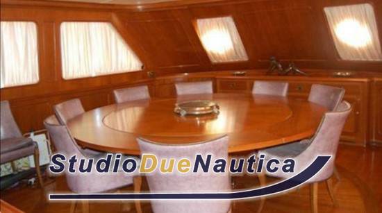 Hall russel & co Navetta 33.89 mt.