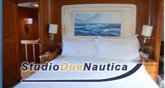 Hall russel & co Navetta 33.89 mt.