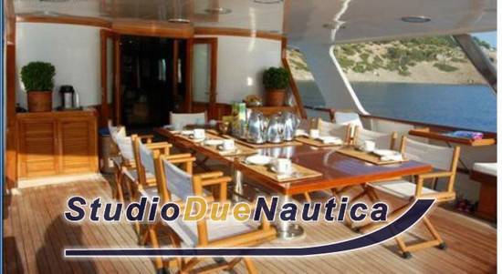 Hall russel & co Navetta 33.89 mt.