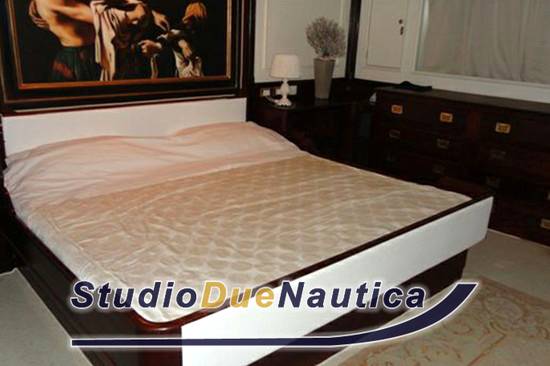 Benetti 33.70 navetta