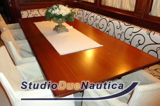 Benetti 33.70 navetta