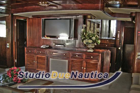 Benetti 33.70 navetta
