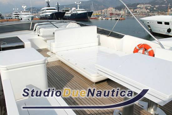 Sanlorenzo 82 fly