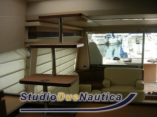 Ferretti 681 fly