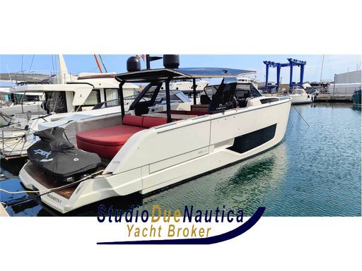 Cranchi A46 luxury tender