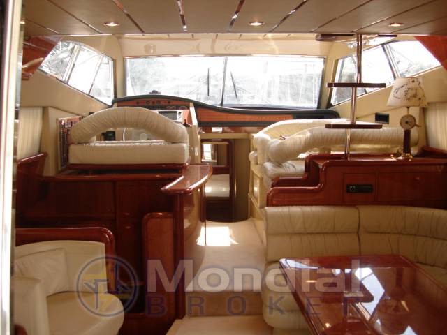 Ferretti 53