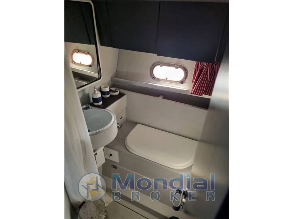 Ferretti 39 fly