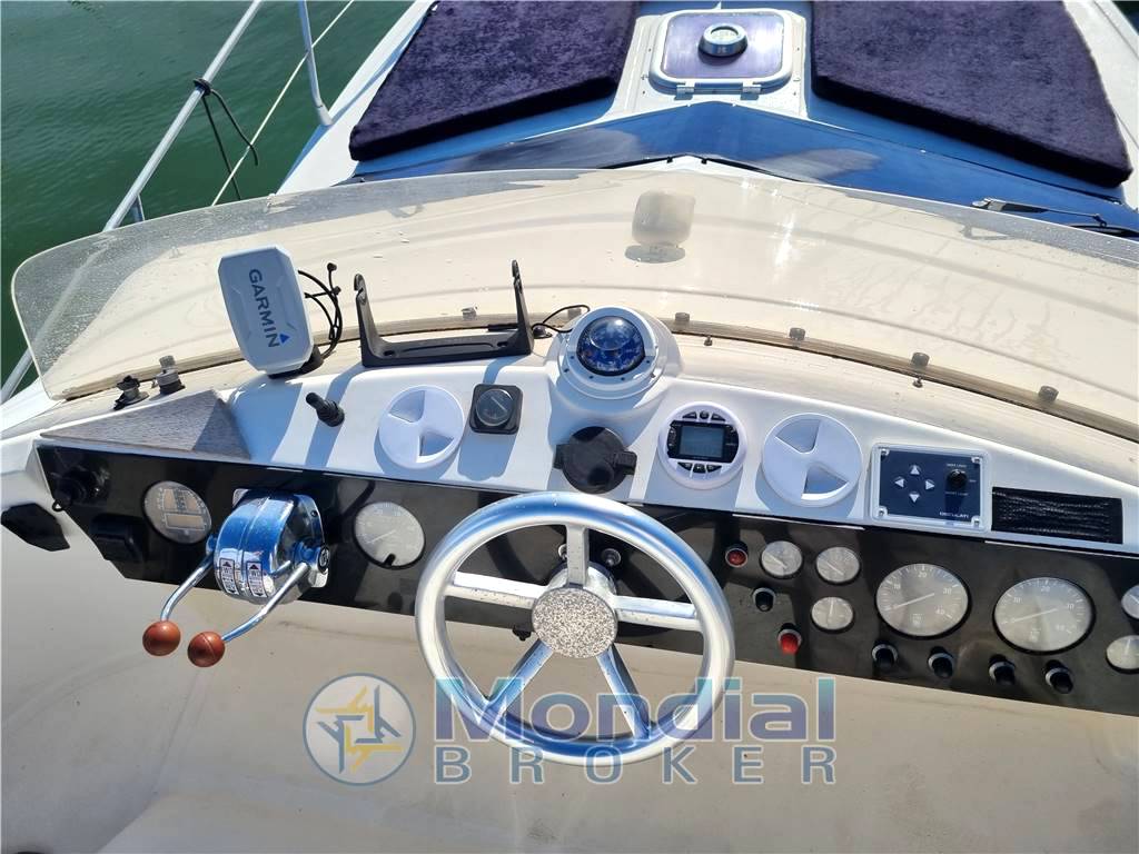 Azimut Az 37 fly