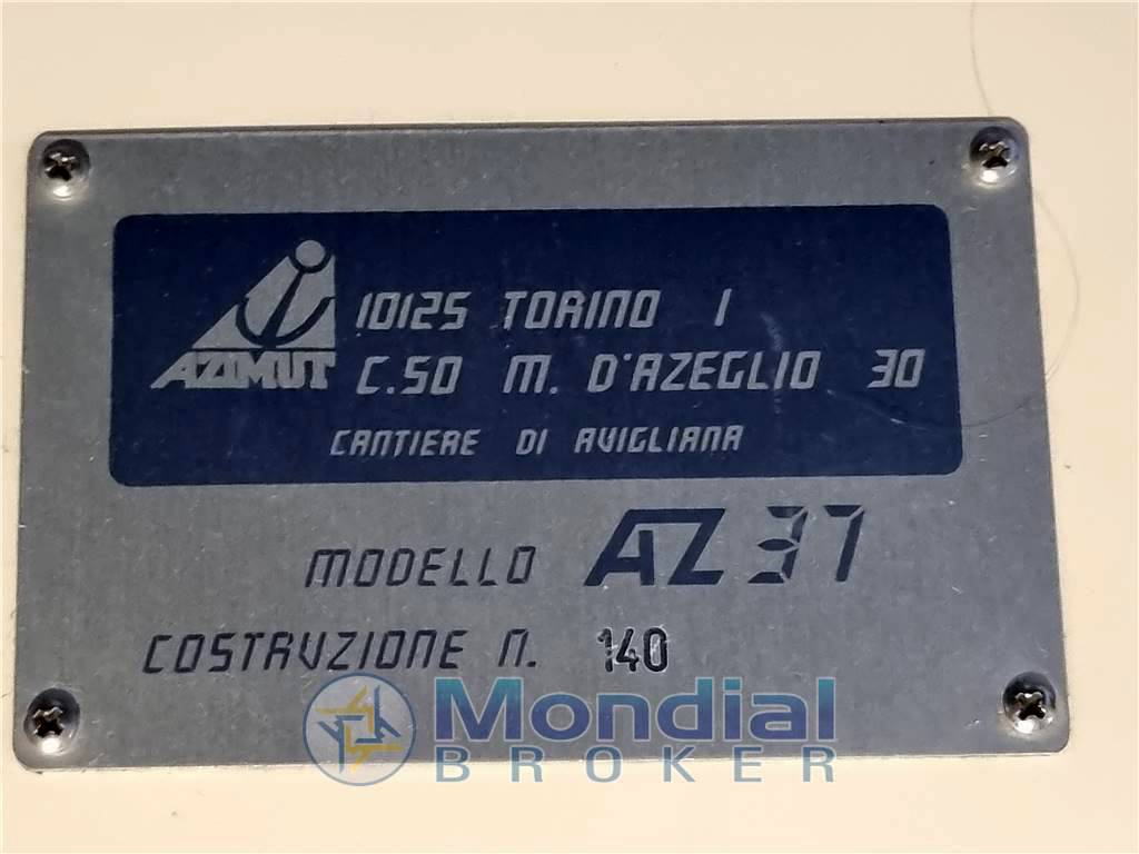 Azimut Az 37 fly