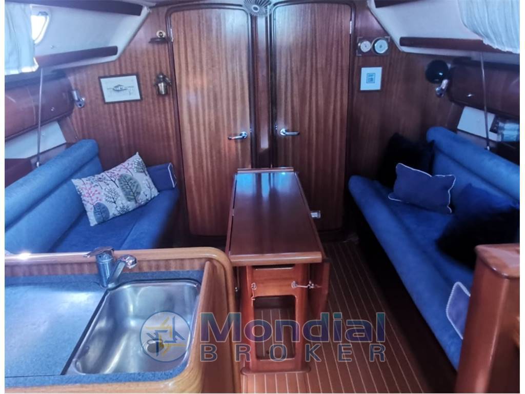 Bavaria 36 cruiser