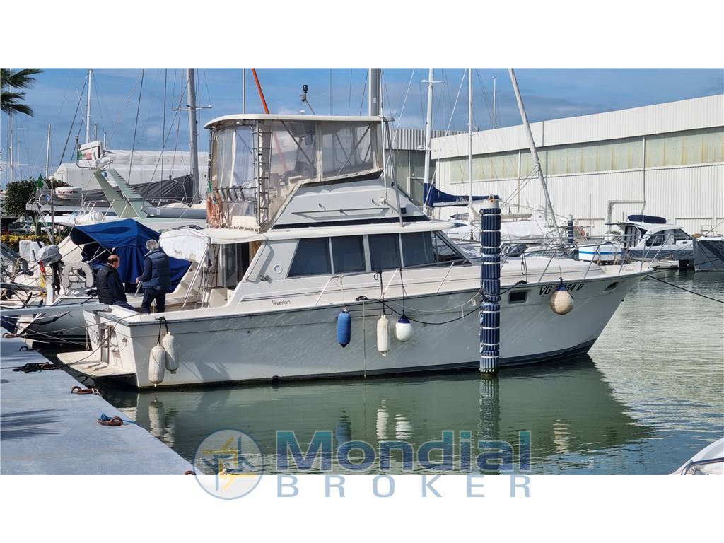 Silverton yacht Fisherman