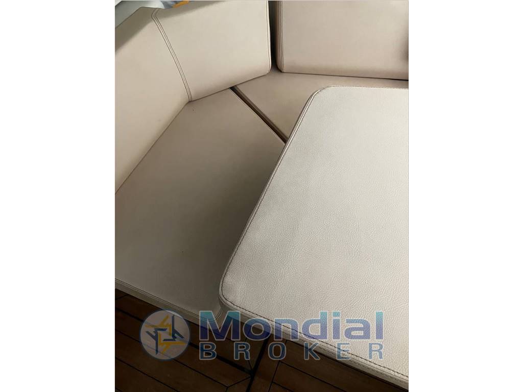 Cranchi Zaffiro 29