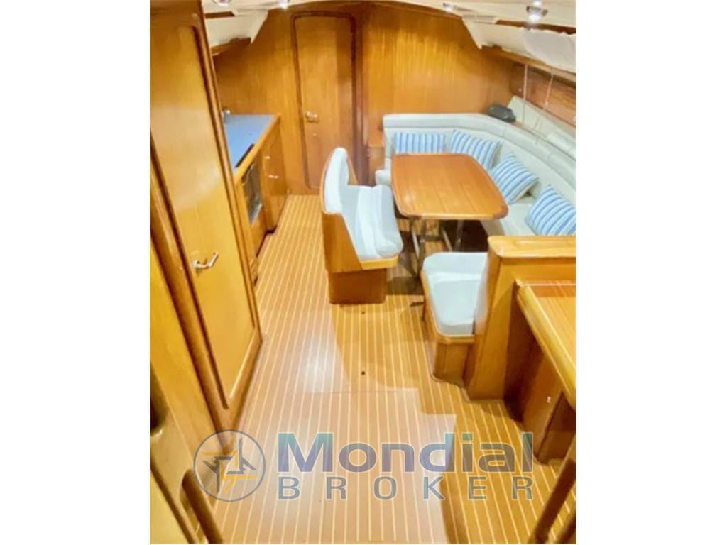 Bavaria 38 cruiser