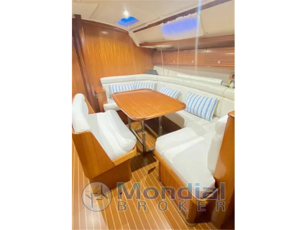 Bavaria 38 cruiser