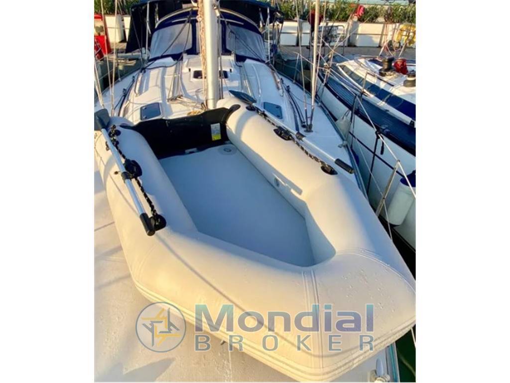Bavaria 38 cruiser
