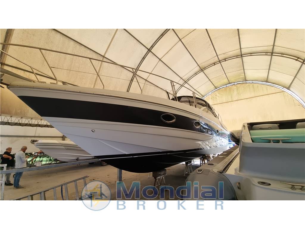 Cantieri vavali delladriatico Pershing 37