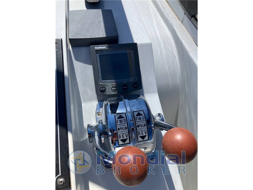 Cantiere navale dell adriatico Pershing 40